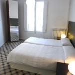 Gran Via Guest House image 29
